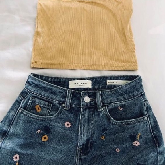 SHORTS + SKIRTS MYSTERY BOX - Picture 6 of 13